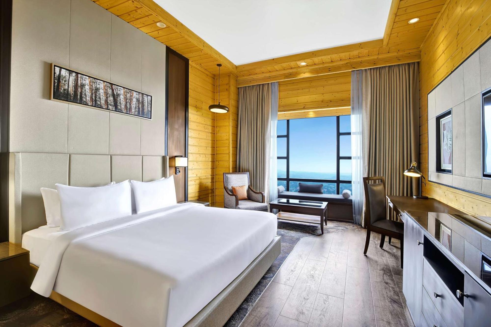 Radisson Blu Resort Dharamshala Esterno foto