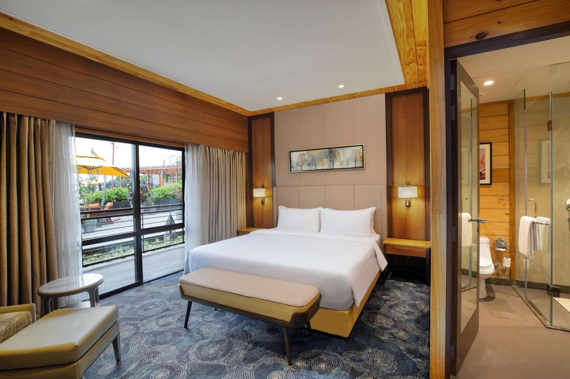 Radisson Blu Resort Dharamshala Esterno foto
